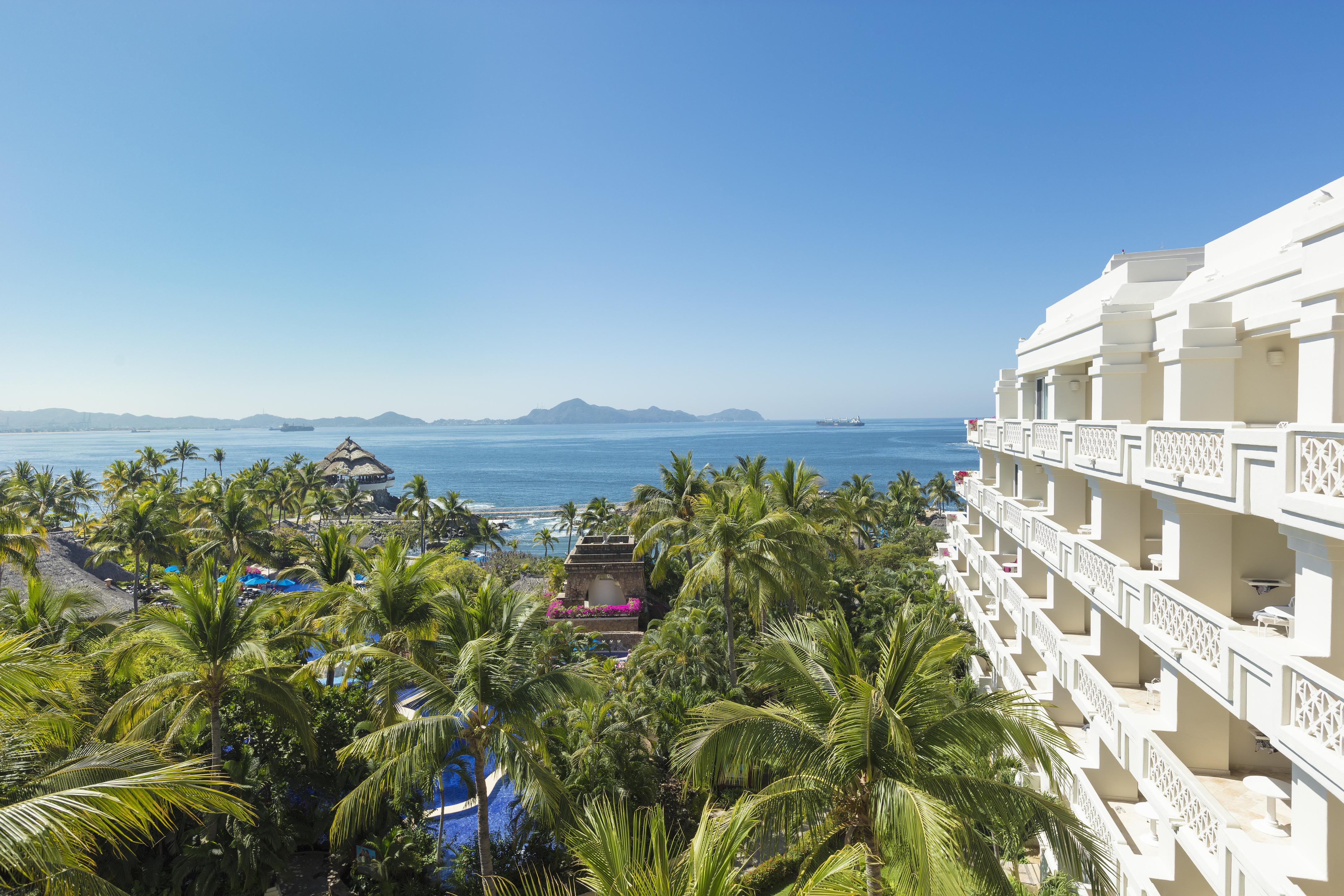 Barcelo Karmina Hotel Manzanillo Exterior photo