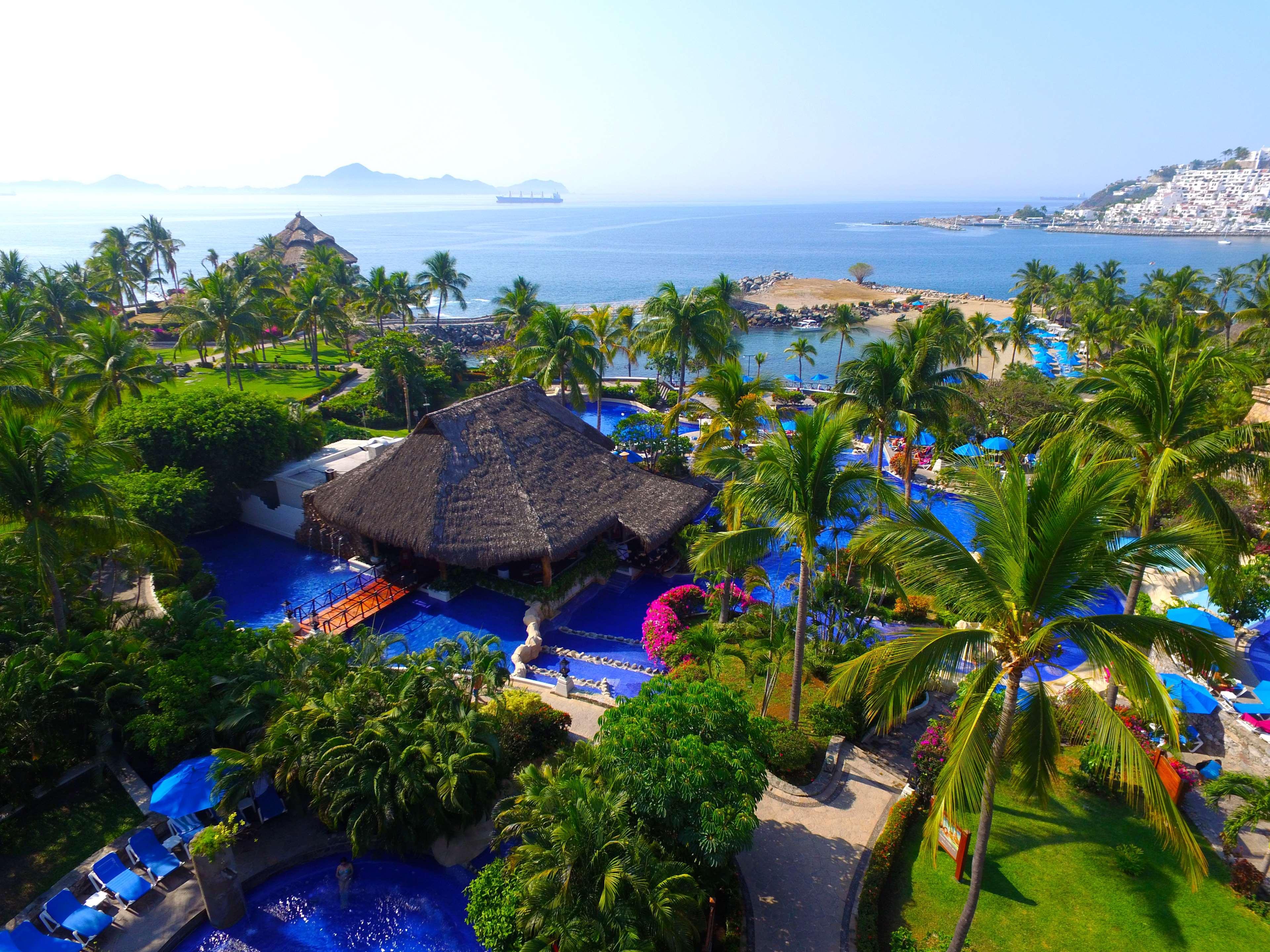 Barcelo Karmina Hotel Manzanillo Exterior photo