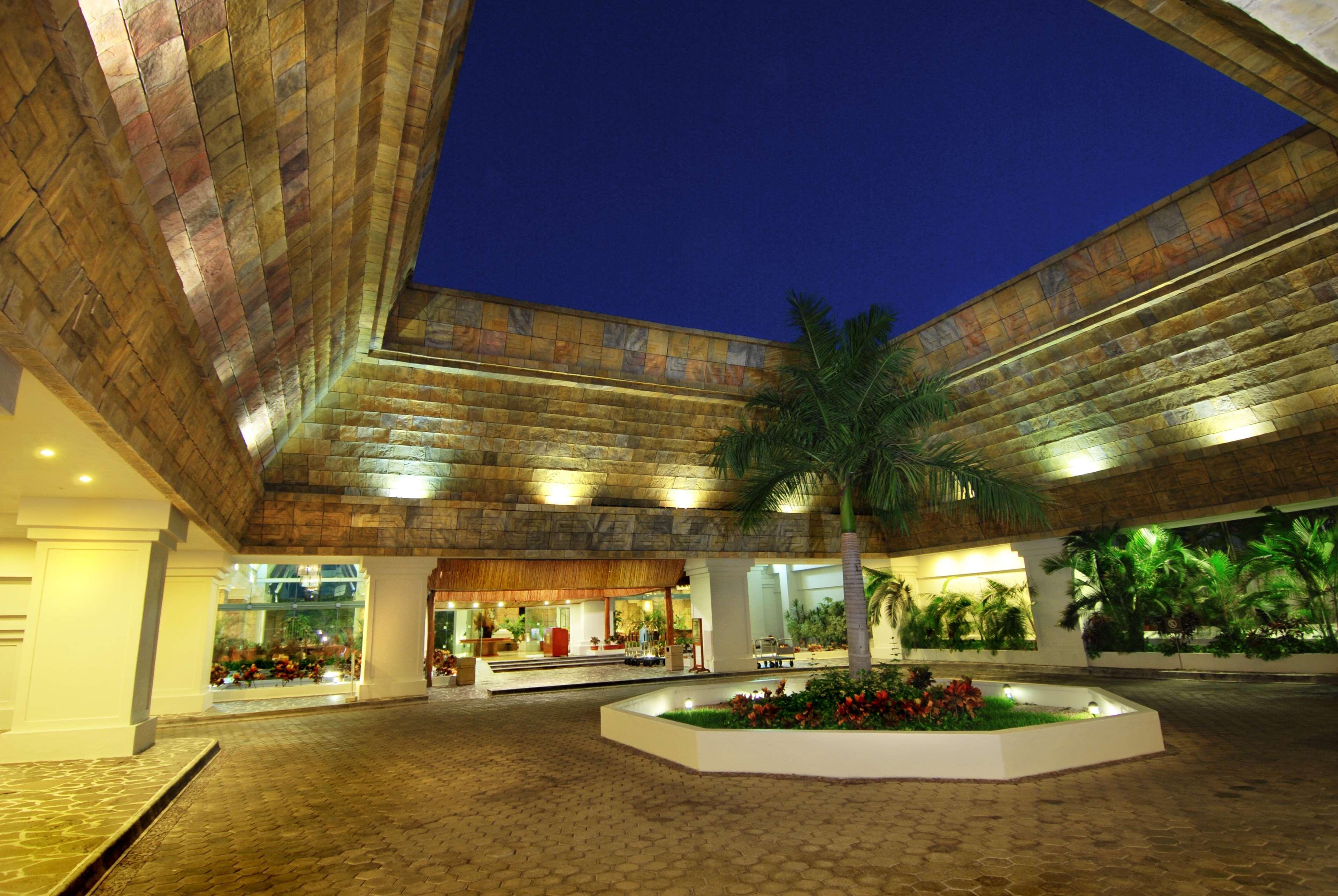 Barcelo Karmina Hotel Manzanillo Exterior photo