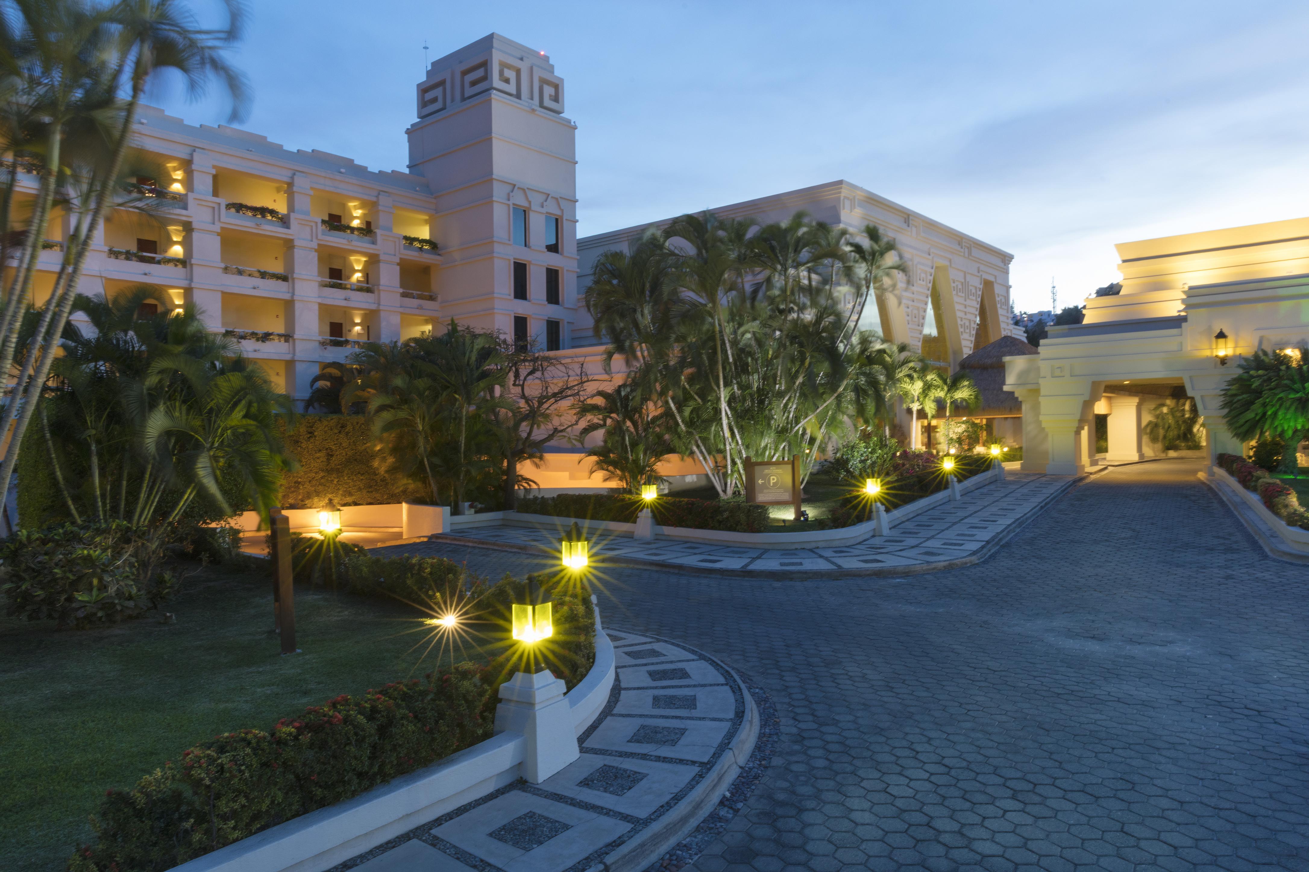 Barcelo Karmina Hotel Manzanillo Exterior photo