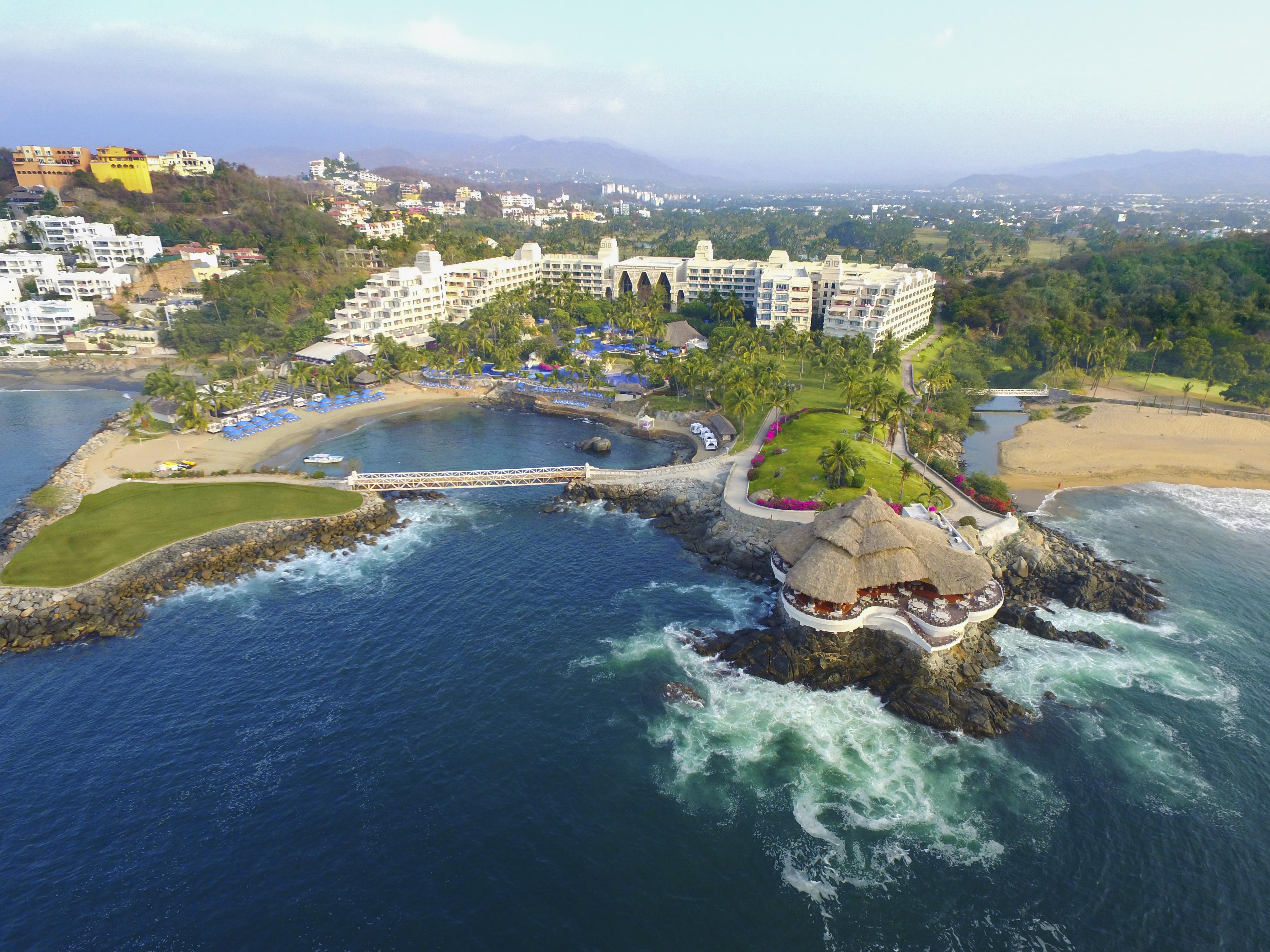 Barcelo Karmina Hotel Manzanillo Exterior photo